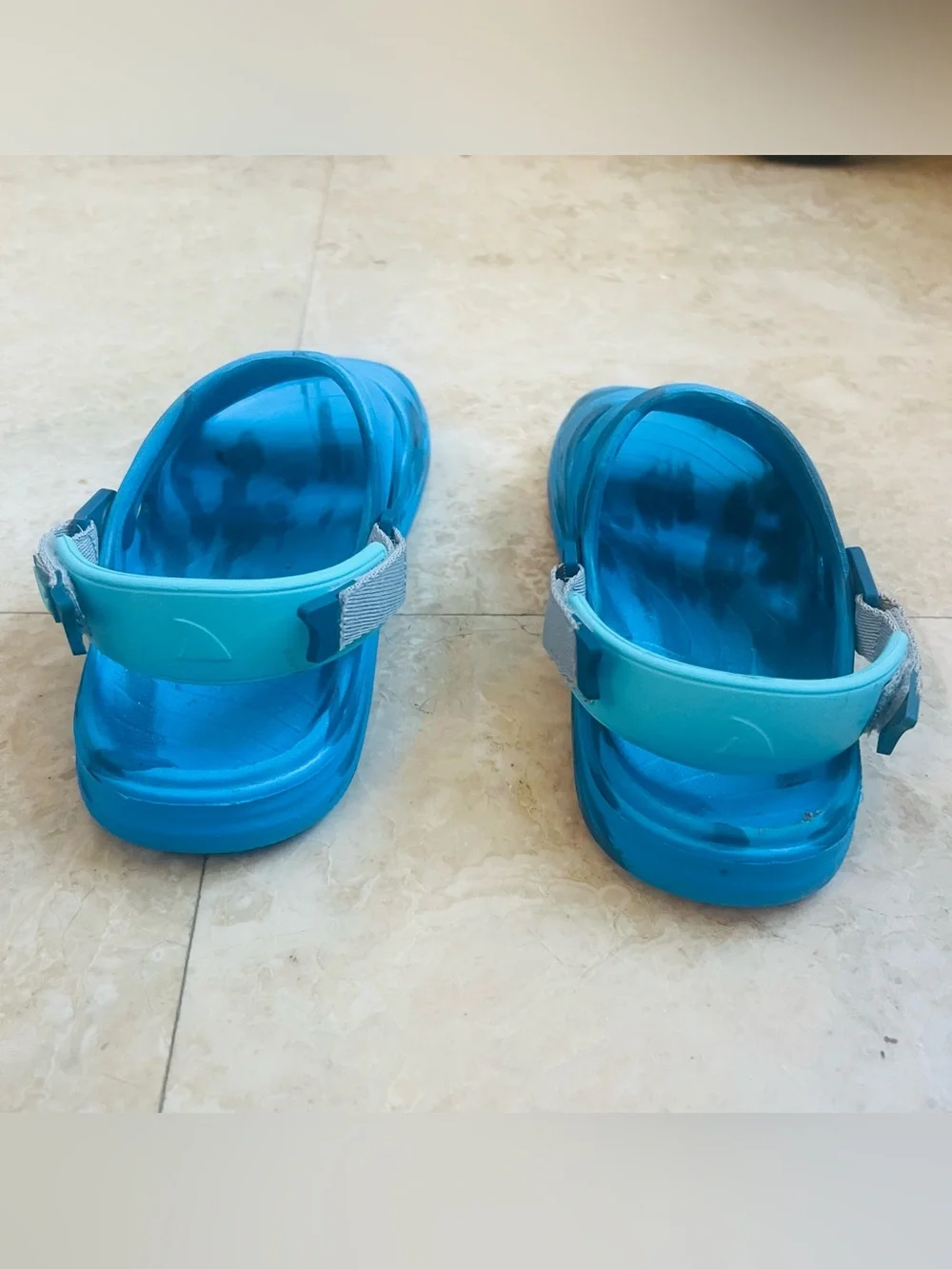 Rugged Shark lightweight kids